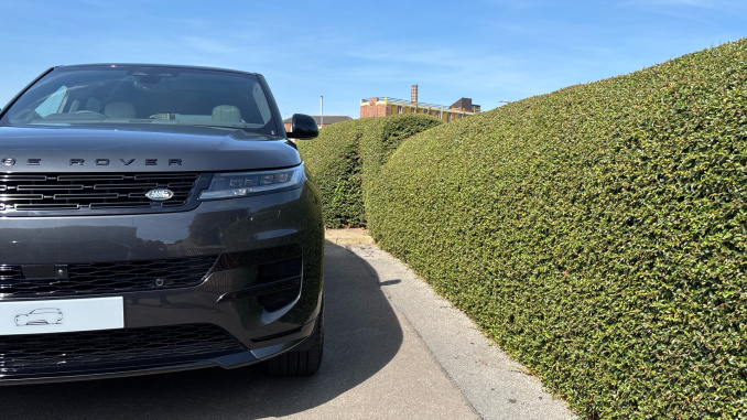 Land Rover Range Rover Sport 3.0 D250 Battersea Edition 5dr Auto Diesel Estate - Image 36